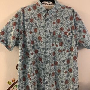 Salty Crew button down shirt size L